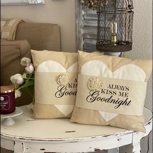 2- Beautiful throw pillows for bedroom or couch!